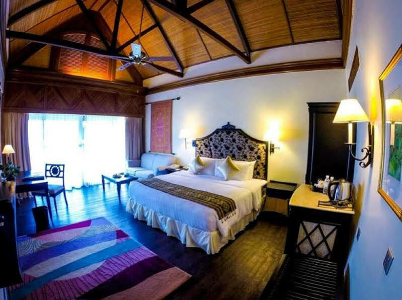 Villa At Nexus Resort & Spa Karambunai Kampong Bikasan ภายนอก รูปภาพ