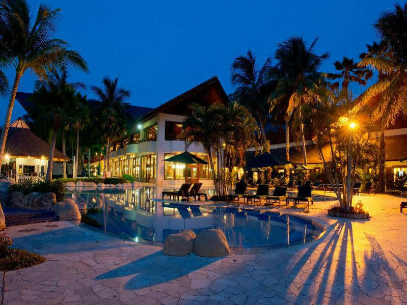 Villa At Nexus Resort & Spa Karambunai Kampong Bikasan ภายนอก รูปภาพ